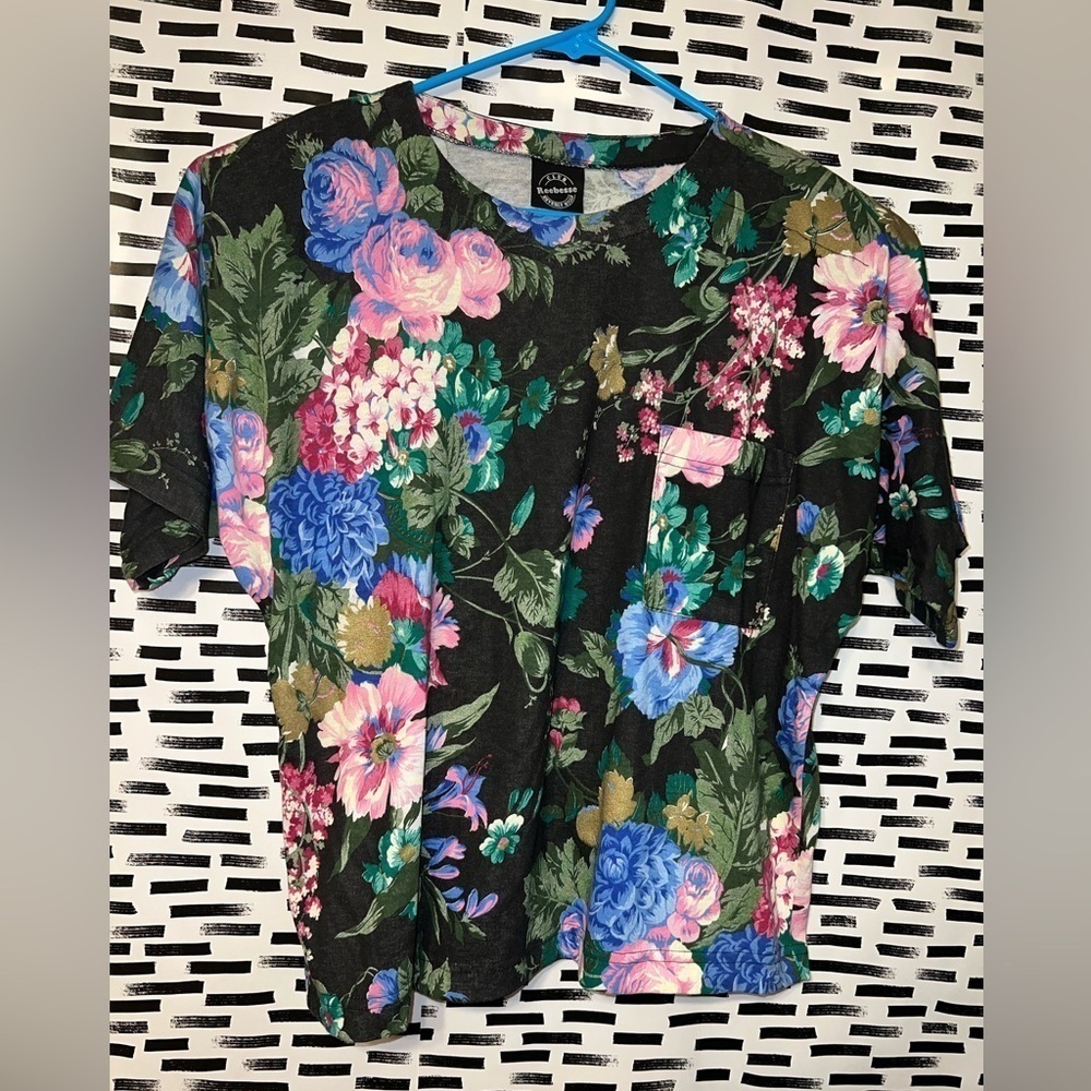 Vintage Club Beverly Hills Top| Size Small
